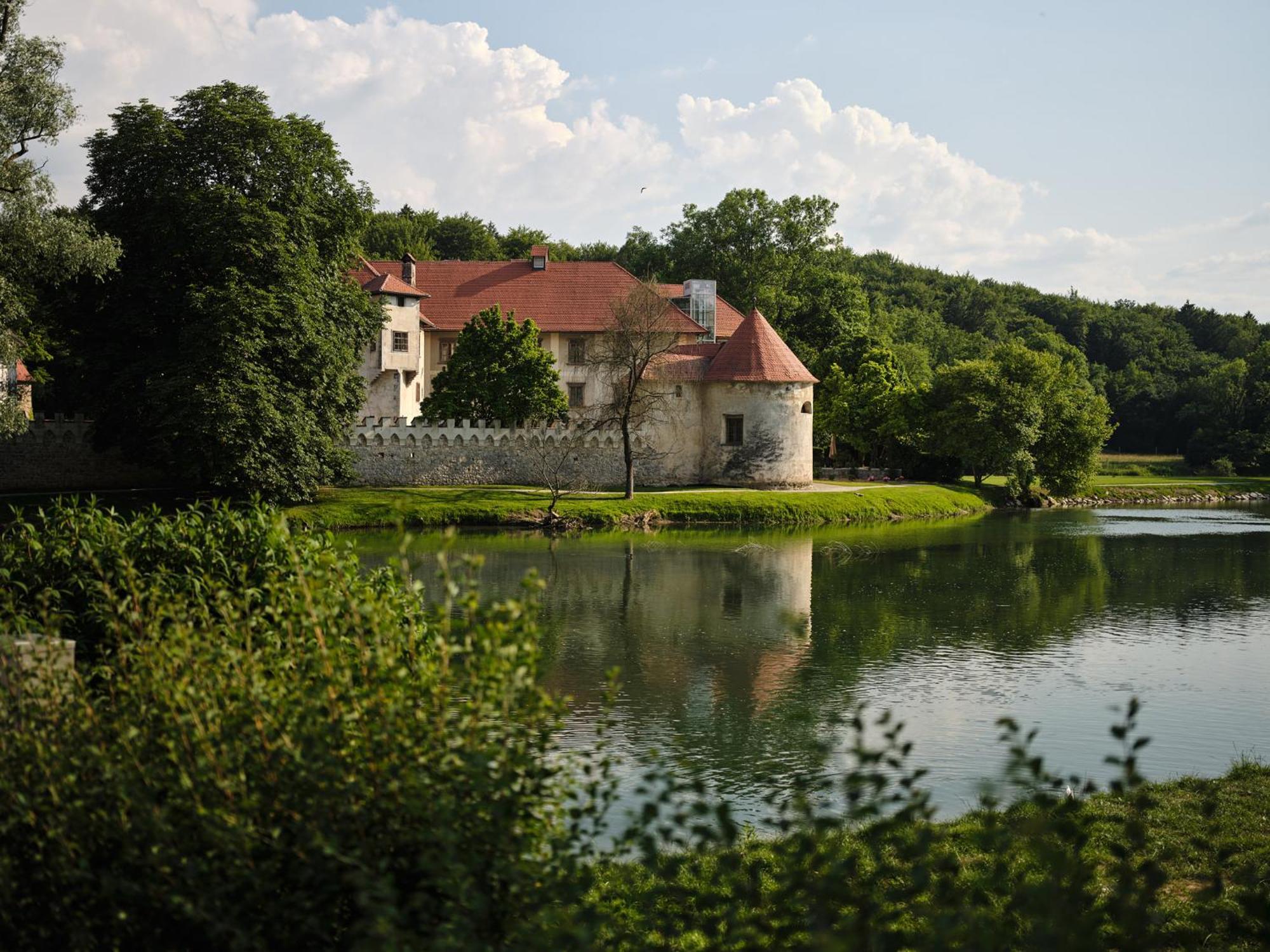 Hotel Grad Otocec - Relais Chateaux Otočec Exterior foto